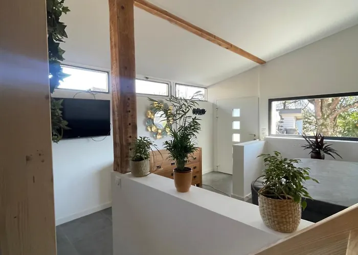 Loft Avec Jacuzzi Et Terrasse Prives Апартаменты *