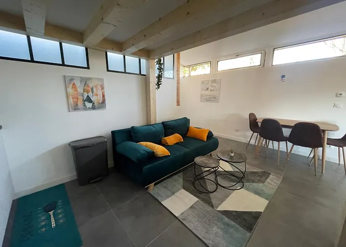Loft Avec Jacuzzi Et Terrasse Prives Севрие